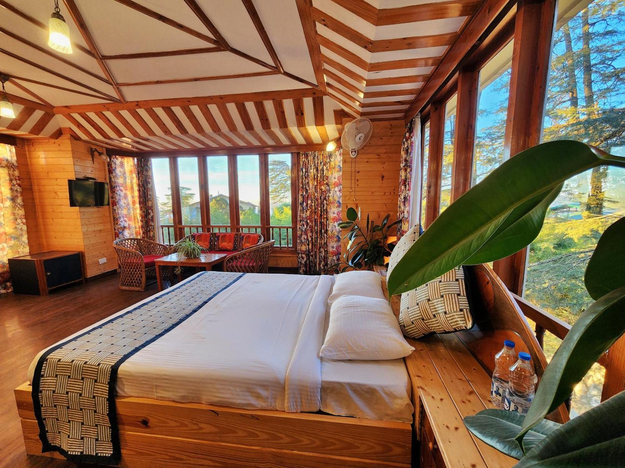 Hotel Pineview Shimla Ngoại thất bức ảnh