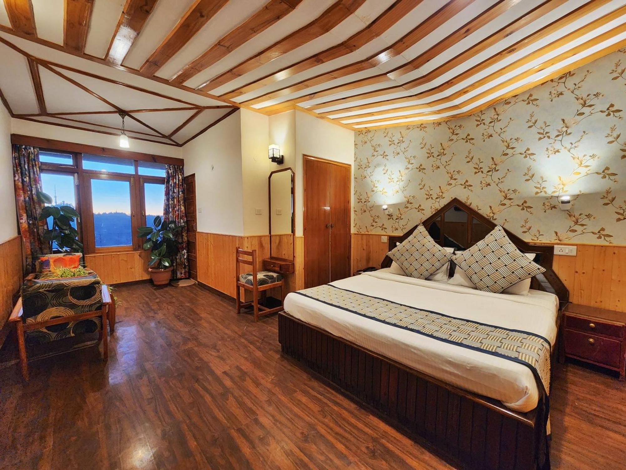 Hotel Pineview Shimla Ngoại thất bức ảnh